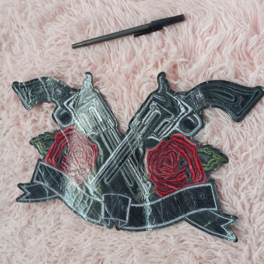 LAST 1! XXXL gorgeous huge Guns And Roses IRON ON patch! Big AF! SEE PICS! - Picture 2 of 14
